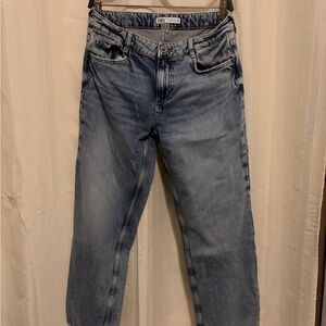 ZARA Relaxed Jeans